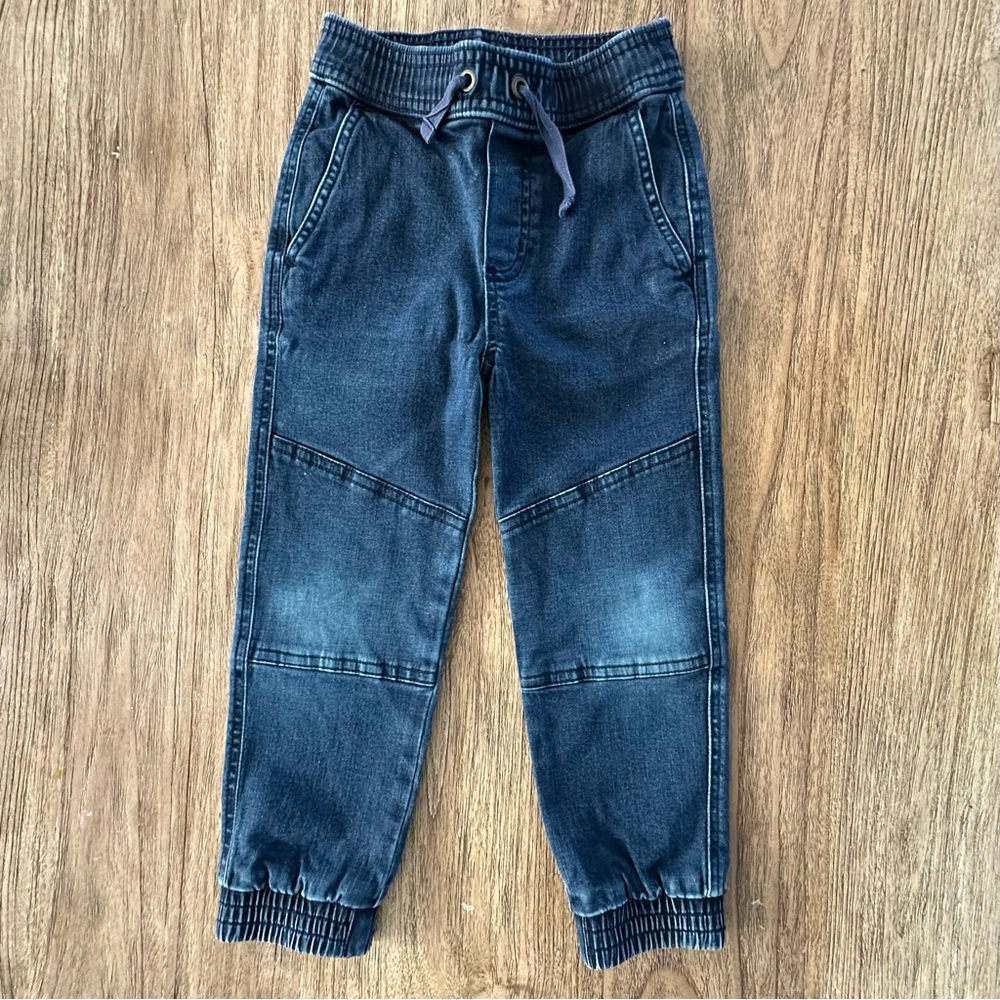 Drawstring Jogger Style Jeans